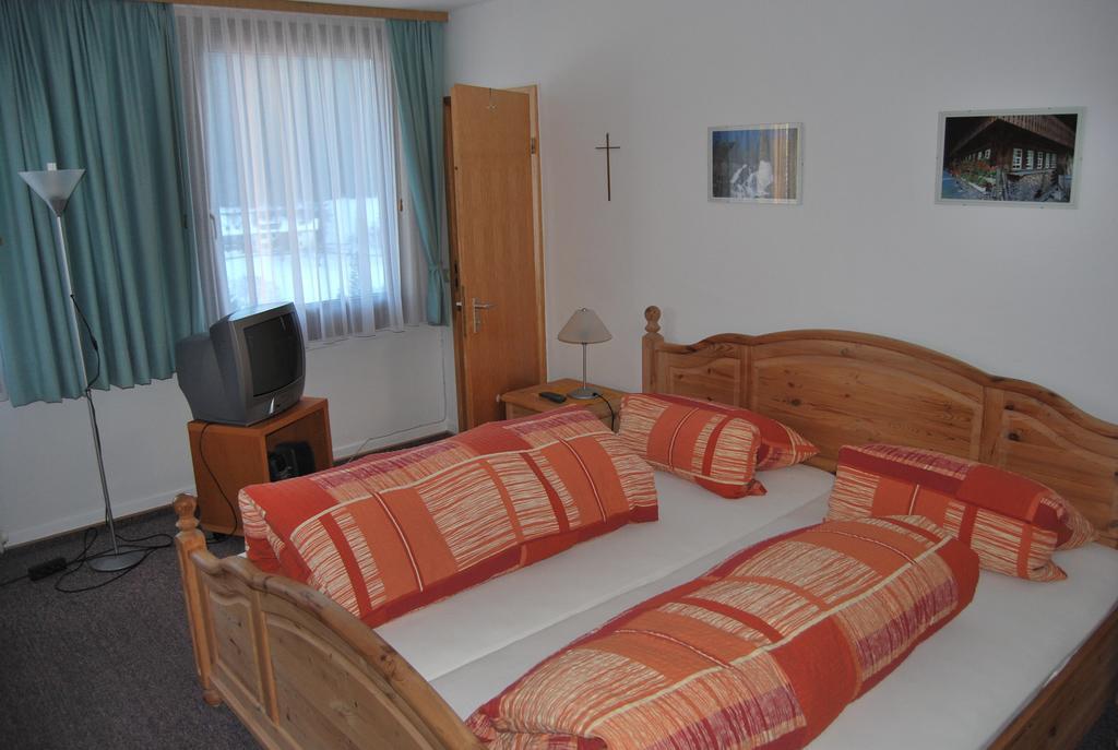 Pension Restaurant Waldblick Feldberg  Habitación foto